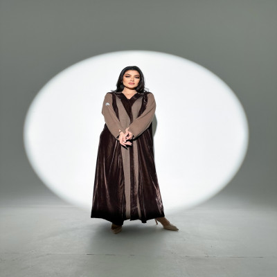 عباية الشيخه مقاس 56