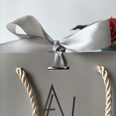 500 قطعة/بالجملة مخصص هدية صغيرة حزمة حقيبة مع شعا...