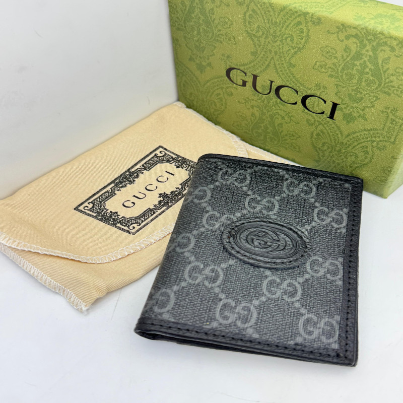 محفظة قوتشي بنقشة GG اسود