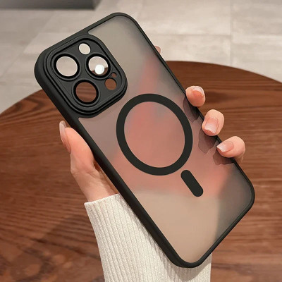 غلاف حماية أصلي غير لامع مع حماية للعدسات ومغناطيس...