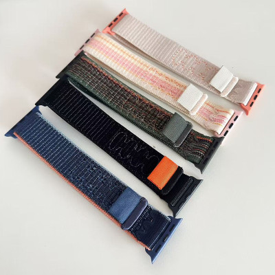 سوار نيون رياضي لساعة أبل – متوافق مع مقاسات 49/46...