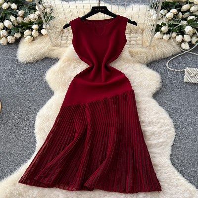 فستان نسائي