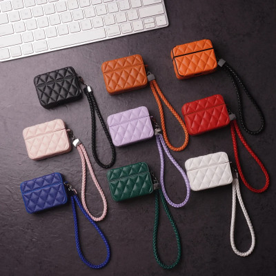 غلاف حماية جلدي فاخر بتصميم الماس مع حبل لـ AirPod...