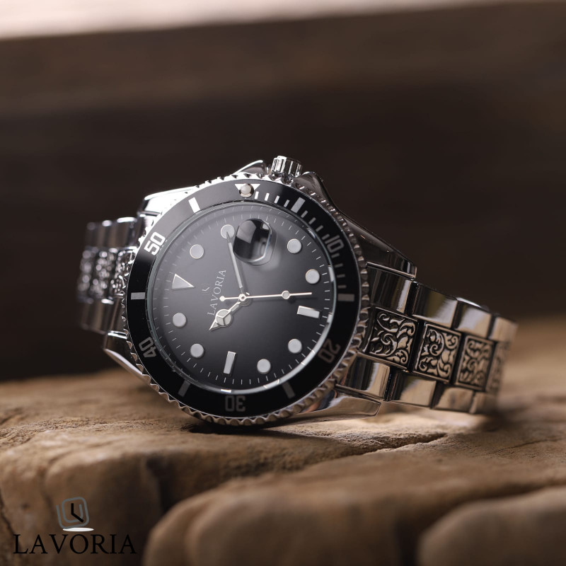 ساعه رجاليه من لافوريا بتصميم كلاسيكي مزينة بنقوش...