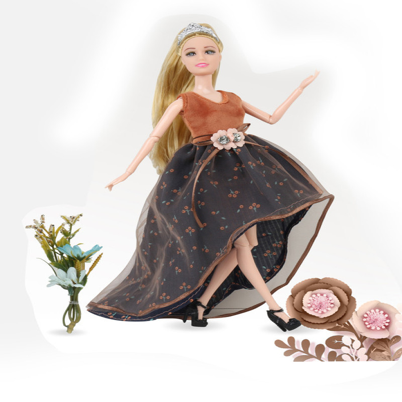 عروسة إيميلي بفستان برونزي راقٍ 31-2848777