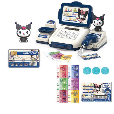 كاشير مع اكسسوارات