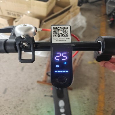 سكوتر كهربائي قابل للطي 8.5 بوصة – قوة 250 واط، سر...