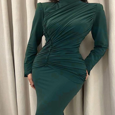 فستان نسائي