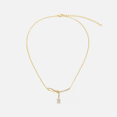 سلسال نسائي بلون ذهبي بتصميم أنيق | MJN032F0103