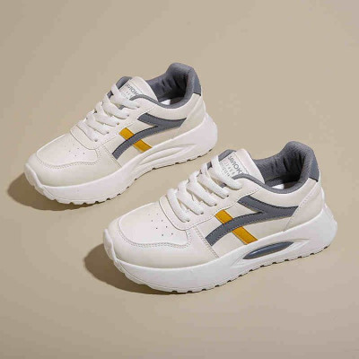 أحذية رياضية جديدة للنساء أحذية رياضية بيضاء عصرية...