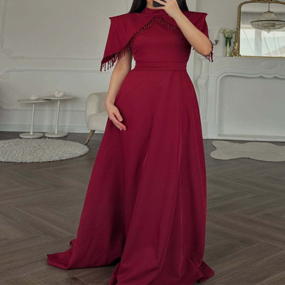 فستان نسائي